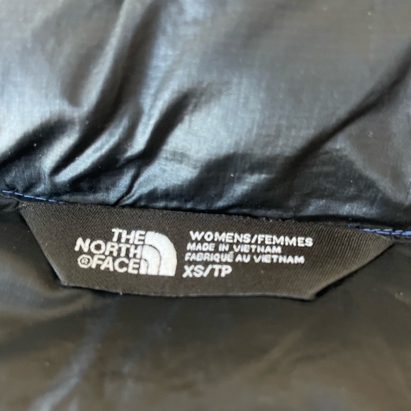 The North Face Thermoball Women's Blue Quilted Jacket - Picture 7 of 8